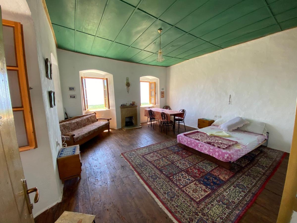 Vuno Shotgun Hostel & Guesthouse מראה חיצוני תמונה