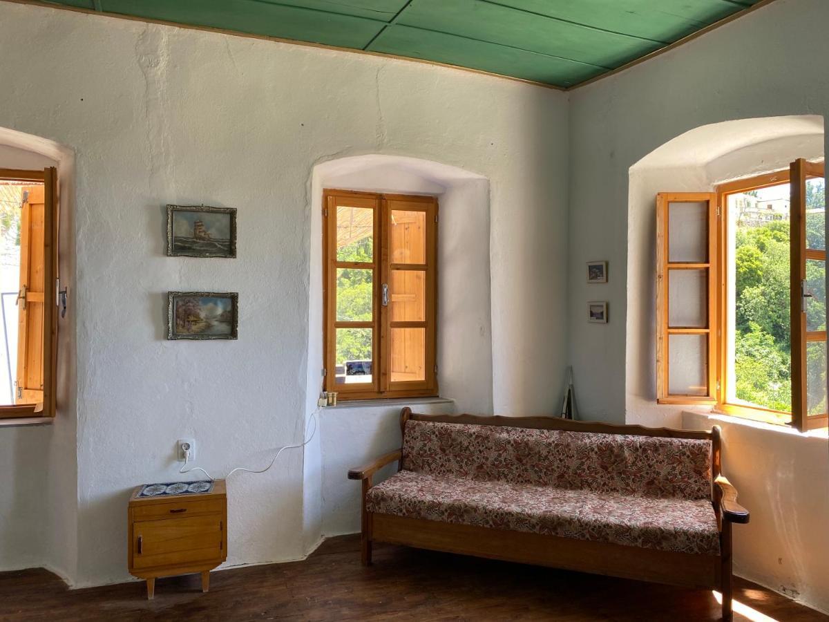 Vuno Shotgun Hostel & Guesthouse מראה חיצוני תמונה