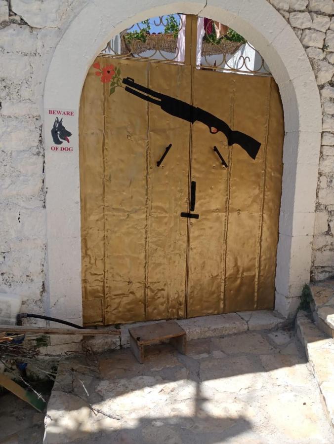 Vuno Shotgun Hostel & Guesthouse מראה חיצוני תמונה