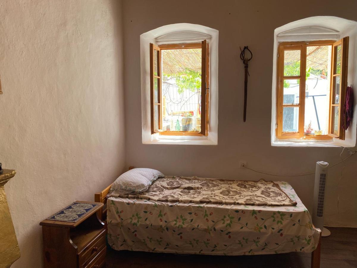 Vuno Shotgun Hostel & Guesthouse מראה חיצוני תמונה