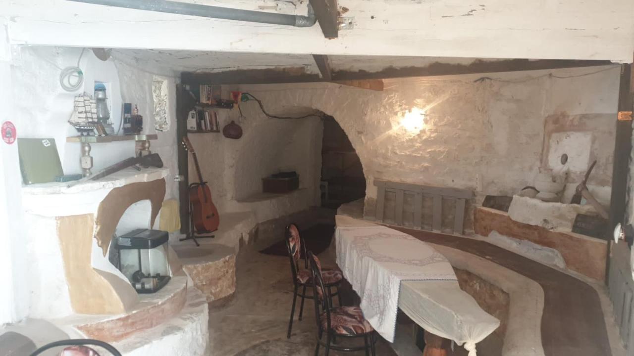 Vuno Shotgun Hostel & Guesthouse מראה חיצוני תמונה