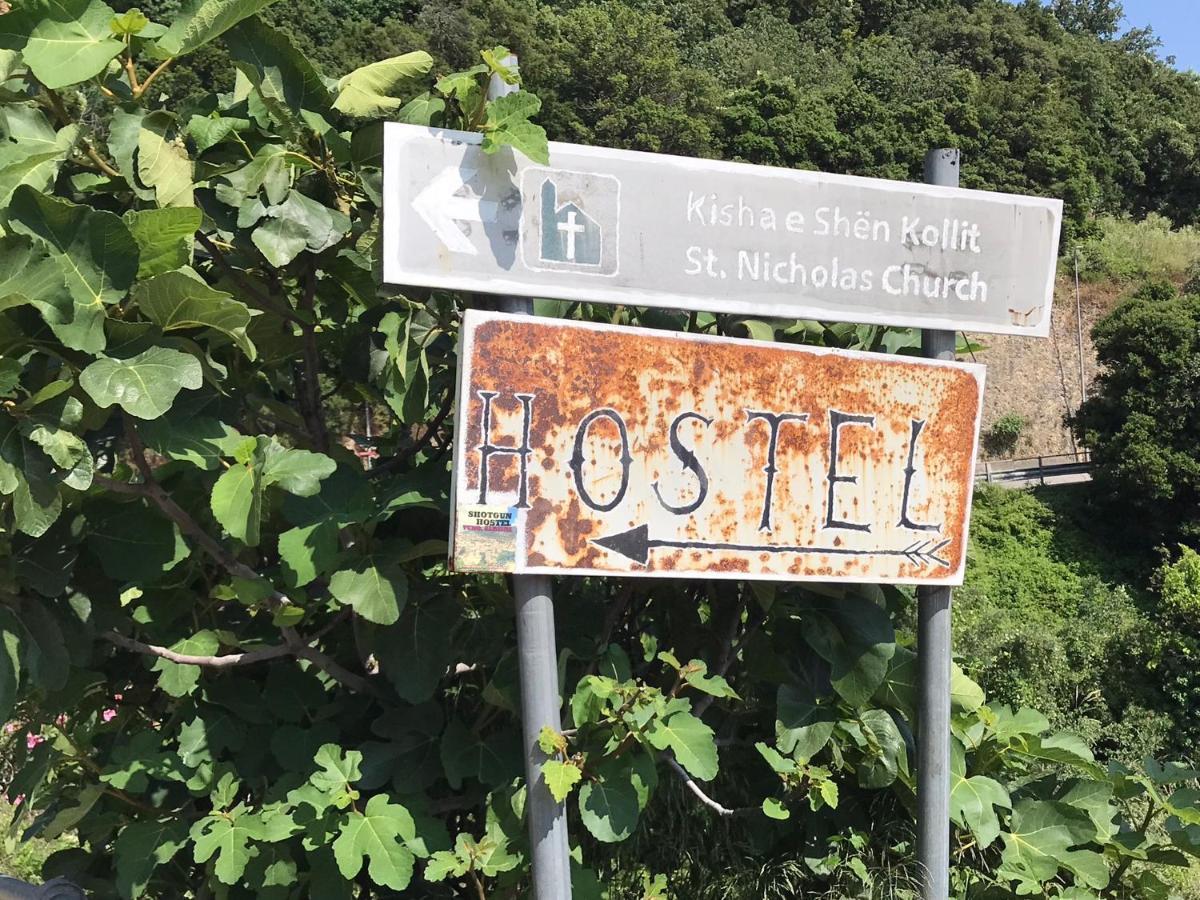 Vuno Shotgun Hostel & Guesthouse מראה חיצוני תמונה