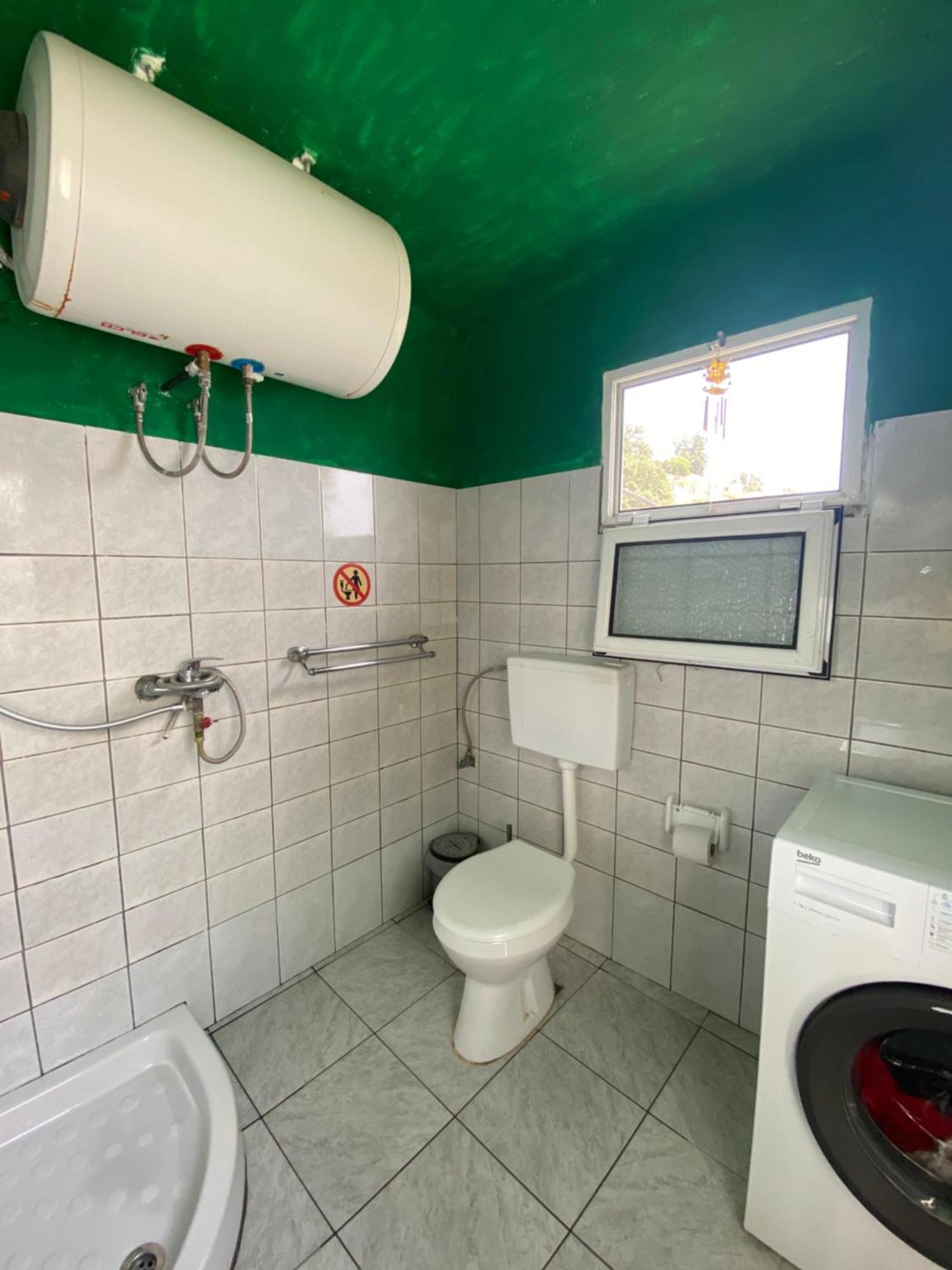 Vuno Shotgun Hostel & Guesthouse מראה חיצוני תמונה
